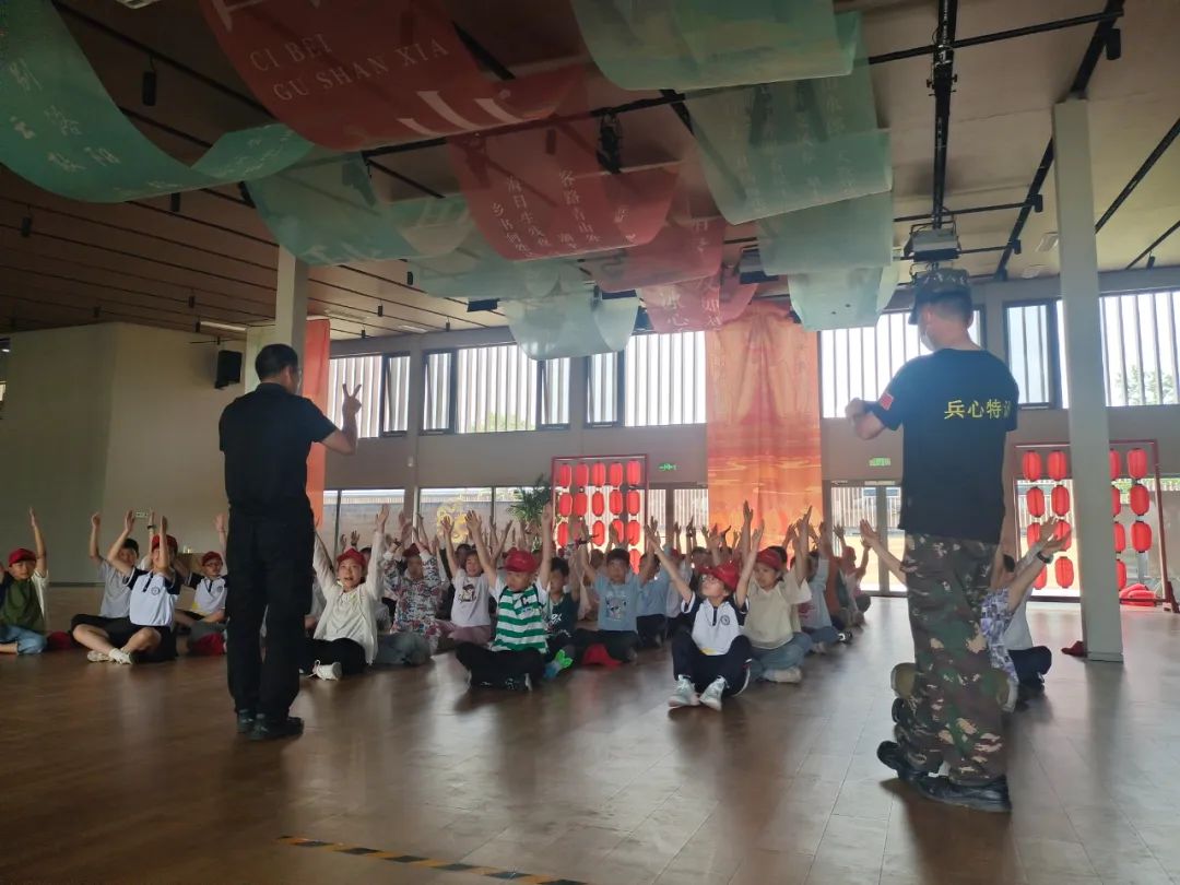 沁阳市实验小学开展“品中华文明 寻河洛之光 做少年先锋”研学旅行活动 沁阳市实验小学开展“品中华文明 寻河洛之光 做少年先锋”研学旅行活动