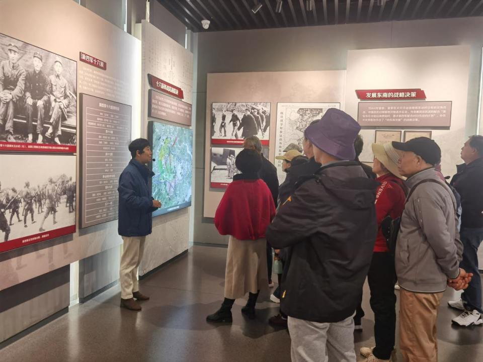 “传承红色基因 弘扬清廉家风” 径山镇径乐社区党支部开展红色研学活动