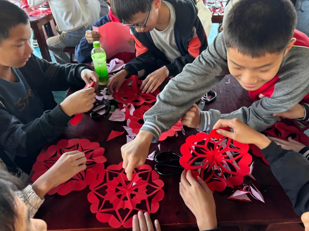 弘扬光荣传统，赓续红色血脉——感受“红色＋美食”研学线路的魅力