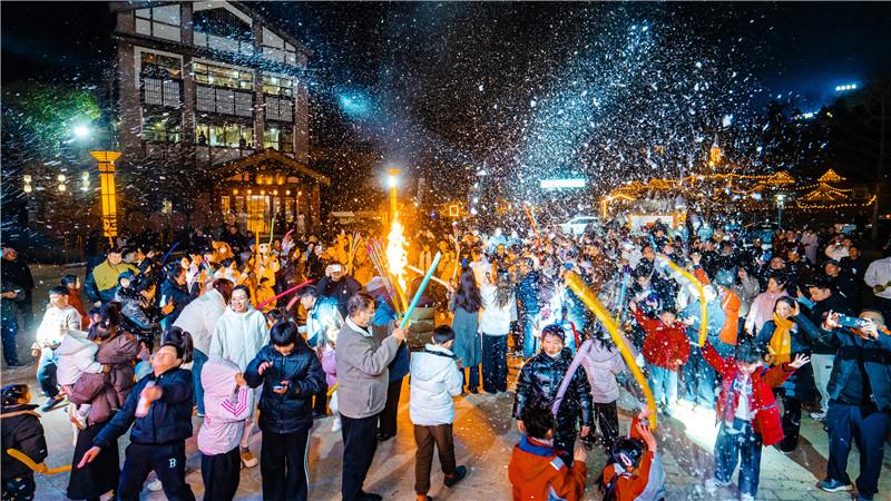 安徽霍山：“冰雪＋研学”新模式 推动文旅体教融合发展