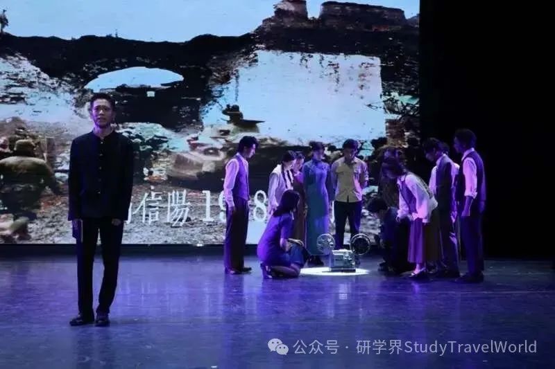 卢沟桥畔,北京高校师生上好“行走的红色研学思政课” 卢沟桥畔,北京高校师生上好“行走的红色研学思政课”